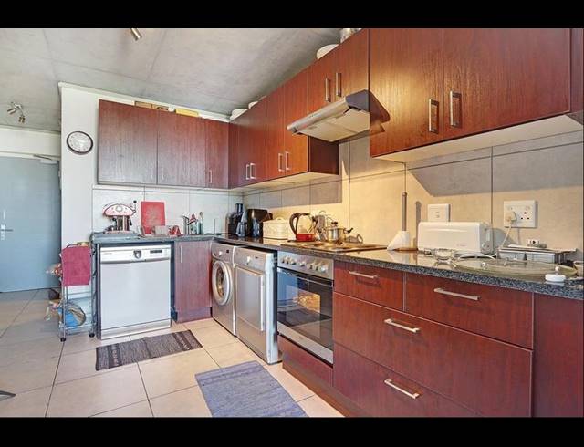 2 BEDROOM APARTMENT FOR SALE IN MILNERTON CENTRAL